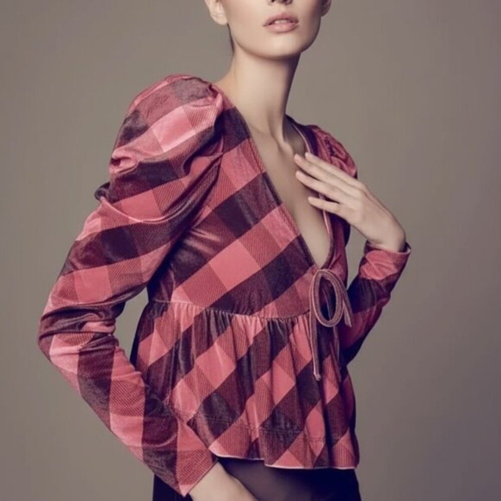 NWT ANTHROPOLOGIE MAEVE velvet babydoll top pink plaid S